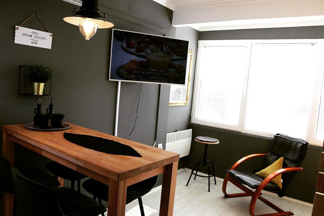 Vida Loca Apartment Osijek Bagian luar foto