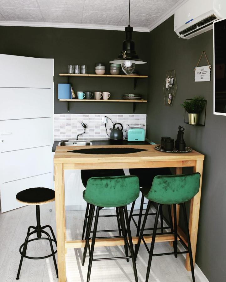 Vida Loca Apartment Osijek Bagian luar foto